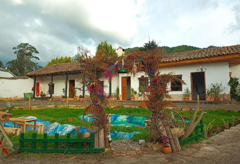 فندق Las Tres Viejas