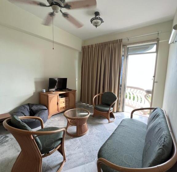 בית מלון כפרי Leisure Homestay Glory Beach