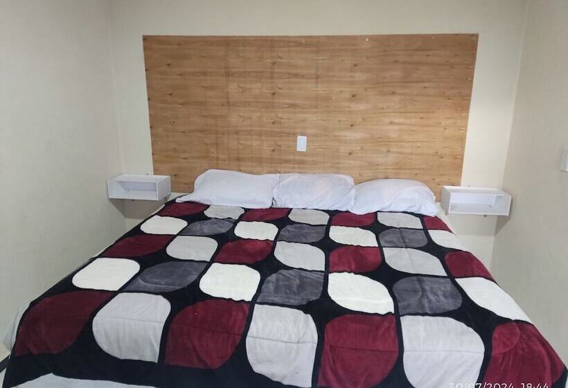 فندق Mextlitlán Tierra De Lunas