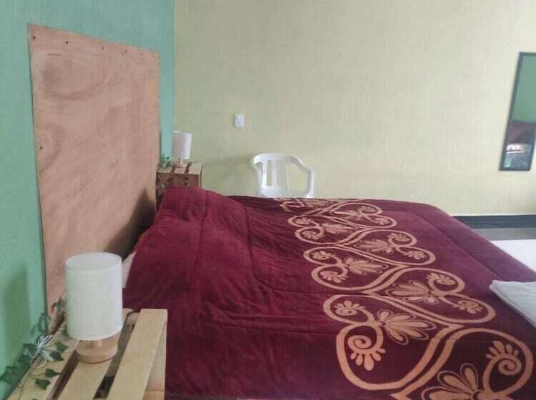 فندق Mextlitlán Tierra De Lunas