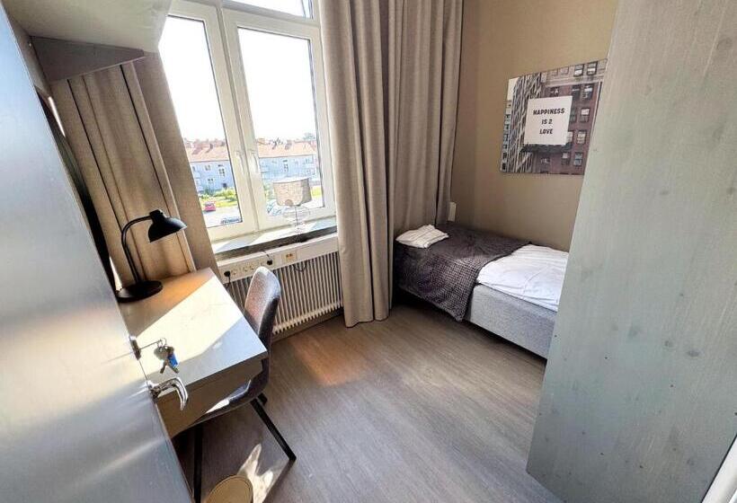 هتل My Hostel Lidköping