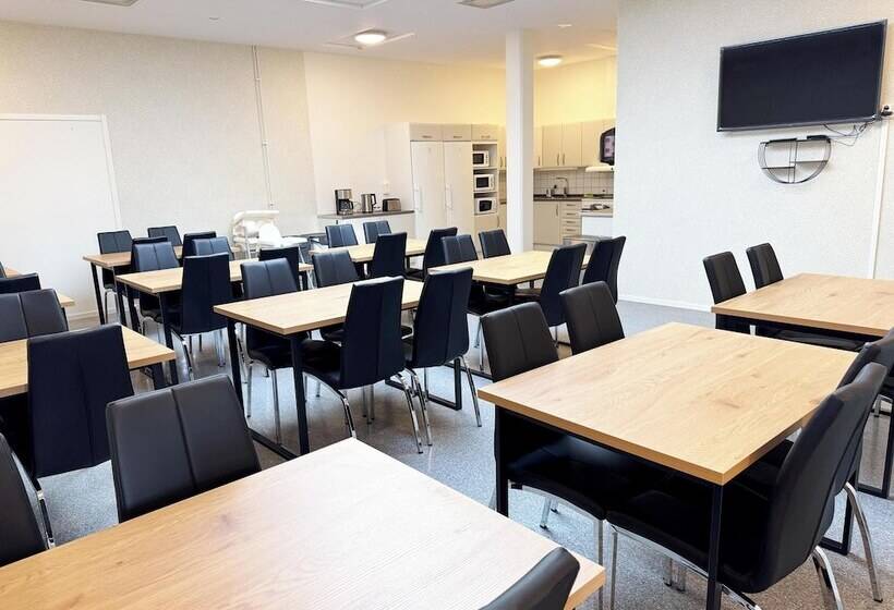 Отель My Hostel Lidköping