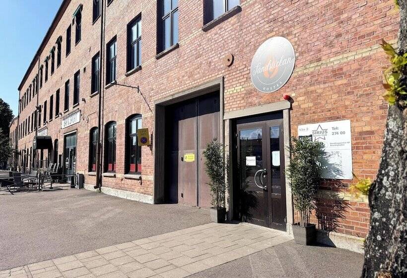 Отель My Hostel Lidköping