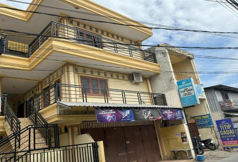 فندق Oyo 94160 Kost Btnompo