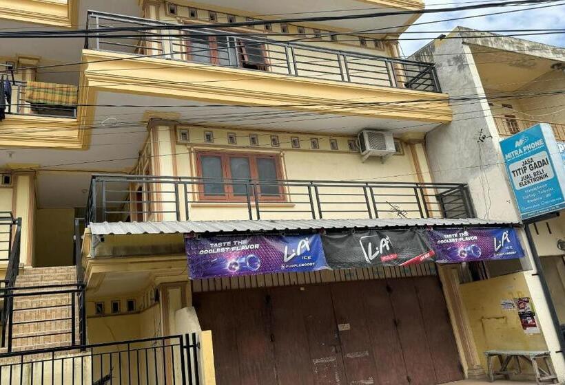 فندق Oyo 94160 Kost Btnompo