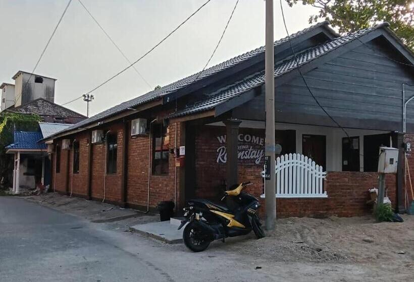 酒店 Roomstay By Abe Cottage