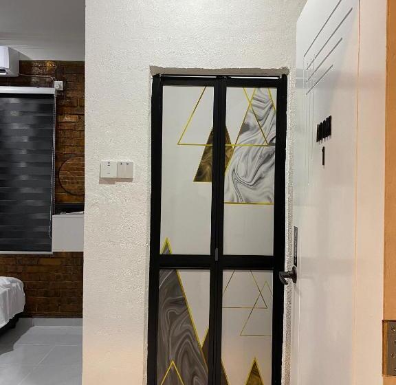 酒店 Roomstay By Abe Cottage