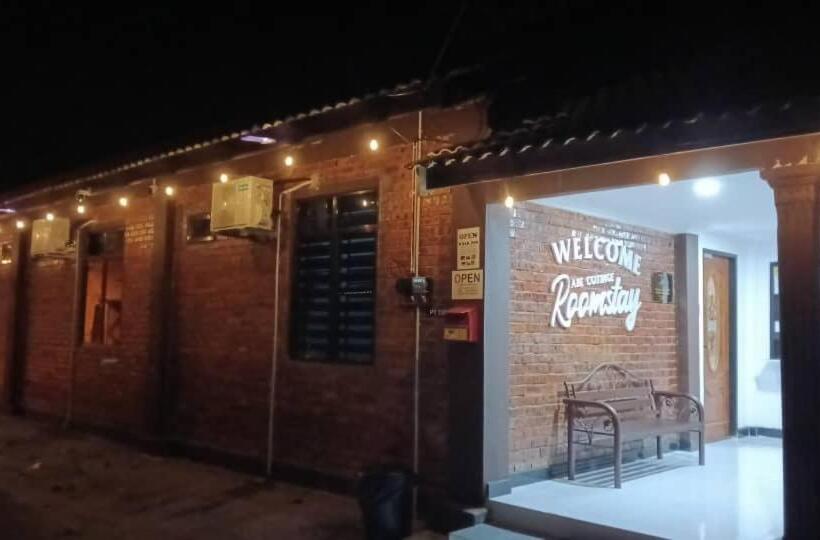 酒店 Roomstay By Abe Cottage