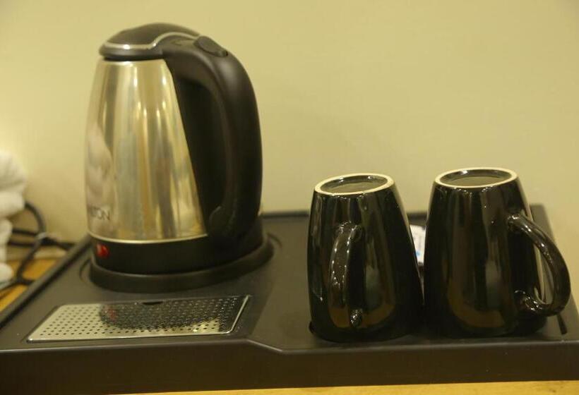 בית מלון כפרי Rosewood Grand