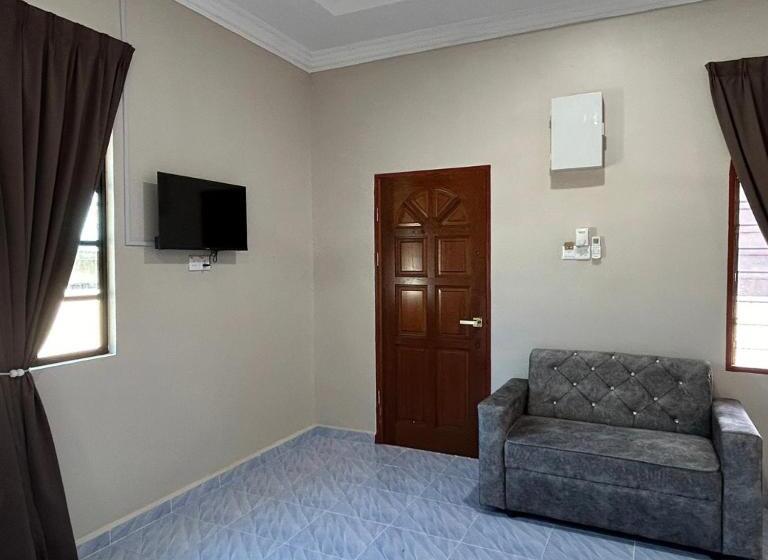 فندق Sasuka Chalet Pantai Pandak