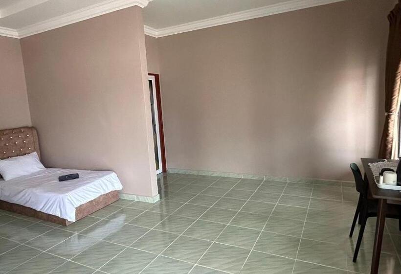 فندق Sasuka Chalet Pantai Pandak