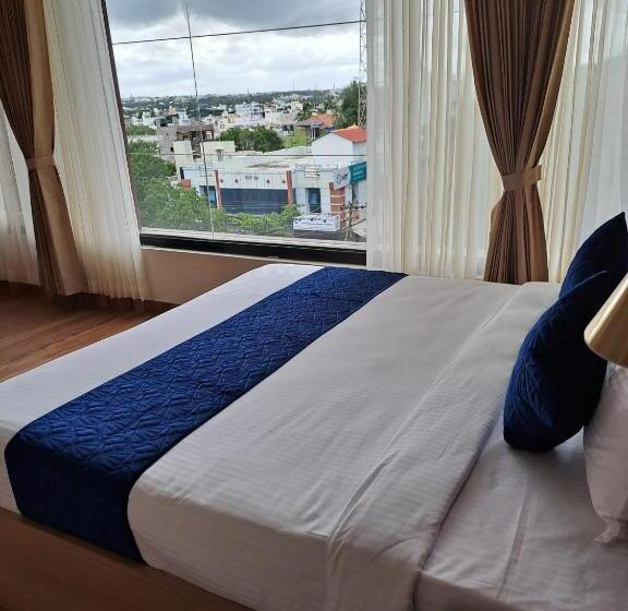فندق Sky Inn