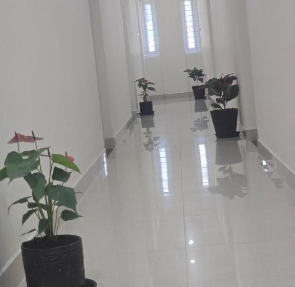 בית מלון כפרי Super Collection O Niladri Road Formerly Sniv Inn