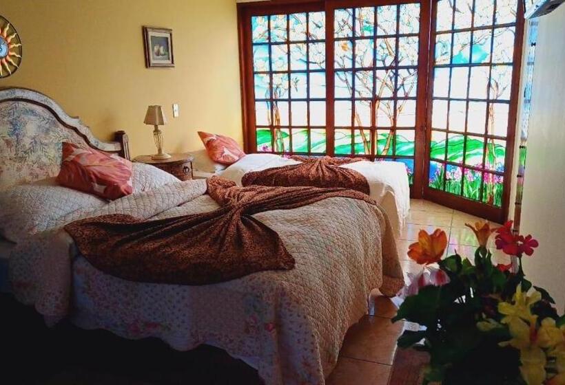 בית מלון כפרי Sol Y Luna