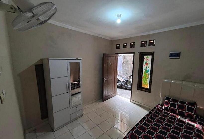 هتل Spot On 94146 Rama Residence Syariah