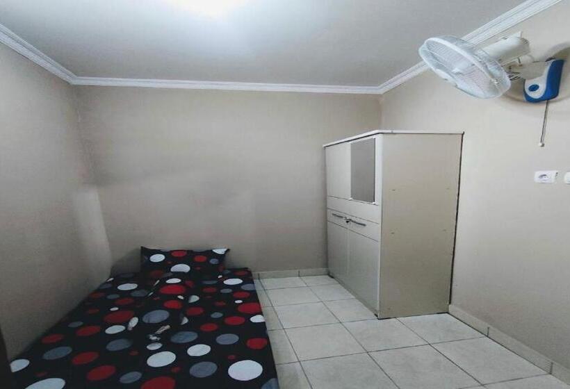 בית מלון כפרי Spot On 94146 Rama Residence Syariah