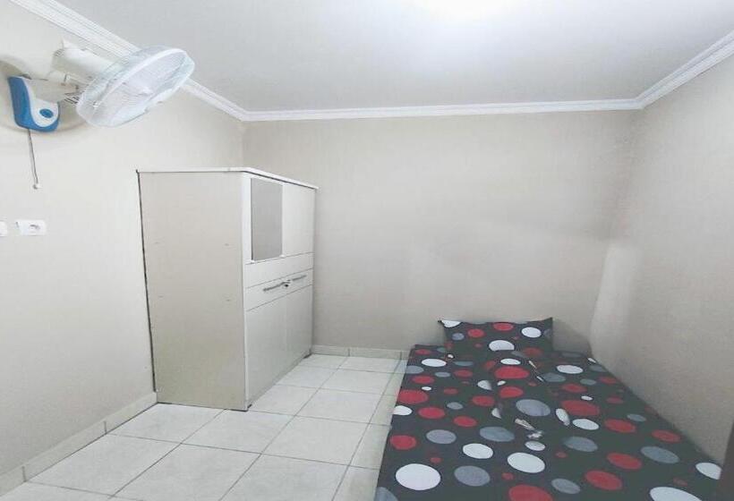 בית מלון כפרי Spot On 94146 Rama Residence Syariah