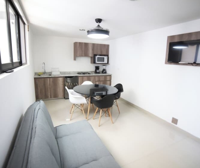 فندق Tepeyac 402 León Calzada