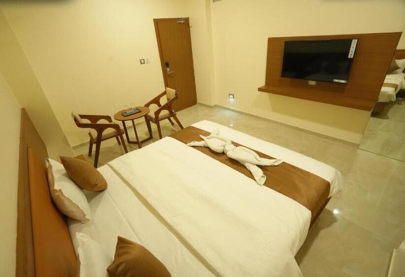 酒店 The Canyon Inn