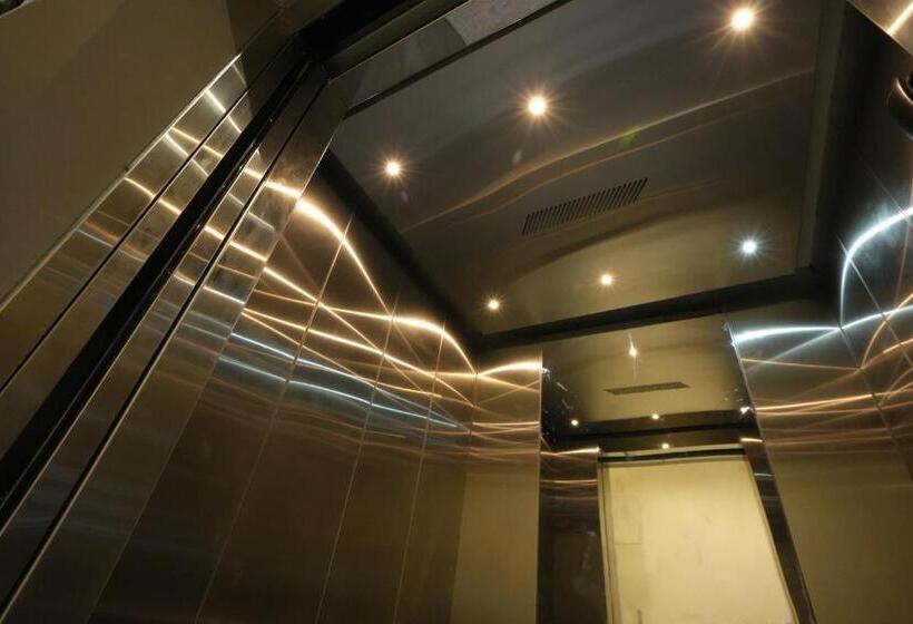 酒店 The Canyon Inn