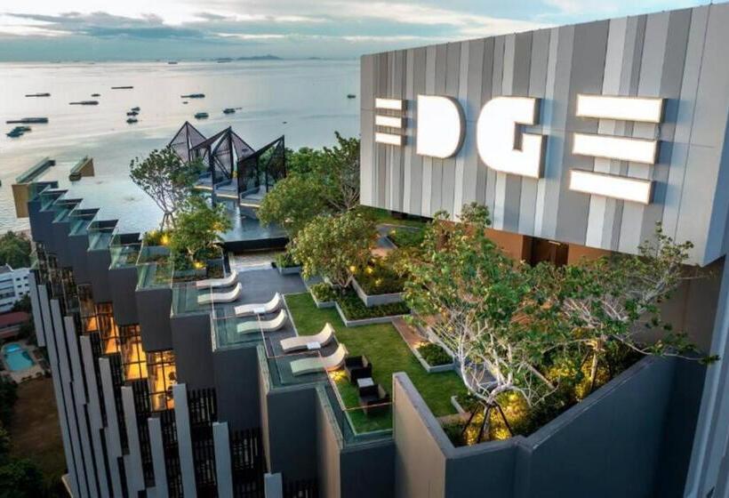 هتل The Edge Central Pattaya เอดจ์ เซ็นทรัล พัทยากลาง