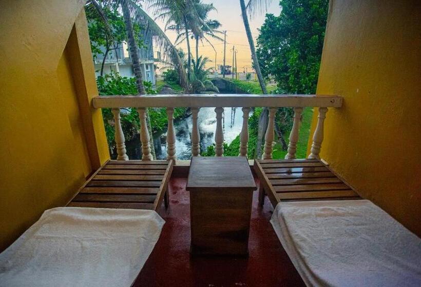 Отель Villa 47 Hikkaduwa