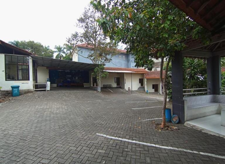 酒店 Villa Asia Jaya Redpartner