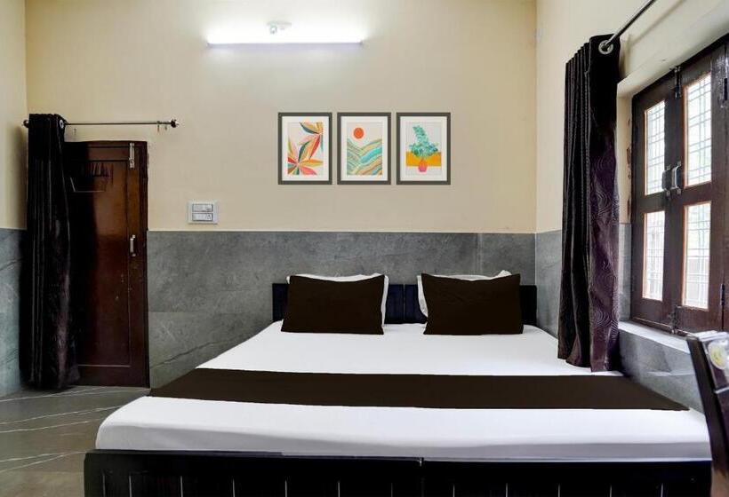 호텔 Super Collection O Lake Palace Road Formerly Green View