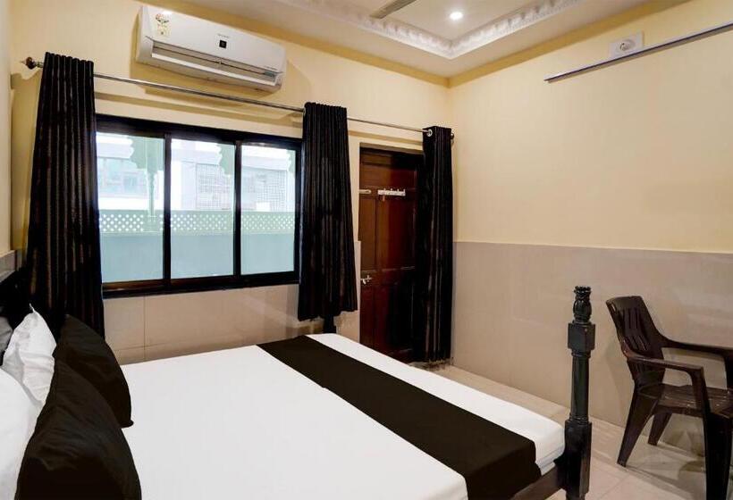 호텔 Super Collection O Lake Palace Road Formerly Green View