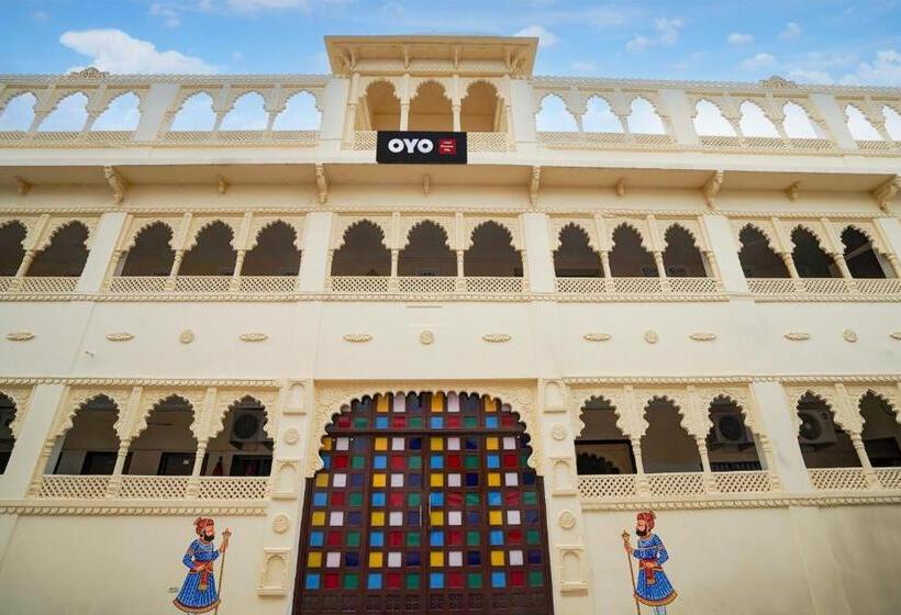 호텔 Super Collection O Lake Palace Road Formerly Green View