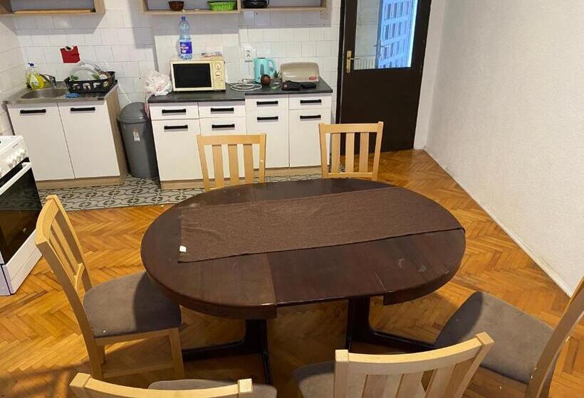 پانسیون Aprtman Bighome Travnik