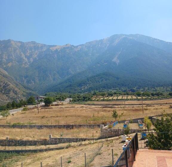 펜션 Ari S Cozy Rooms, Llogara