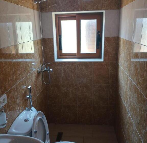 Пансион Ari S Cozy Rooms, Llogara