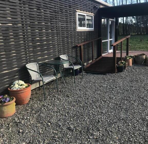 Пансион Brookside Bnb