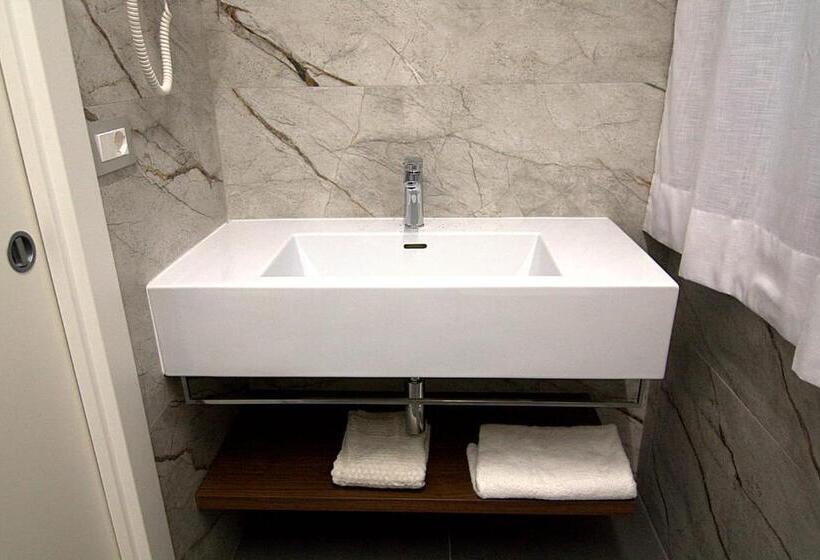 پانسیون Giuliani Rooms