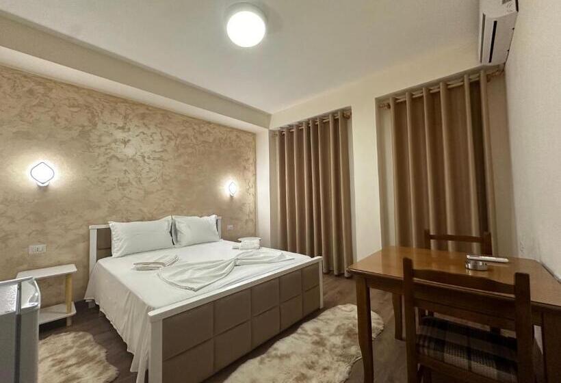 بنسيون Guni Inn