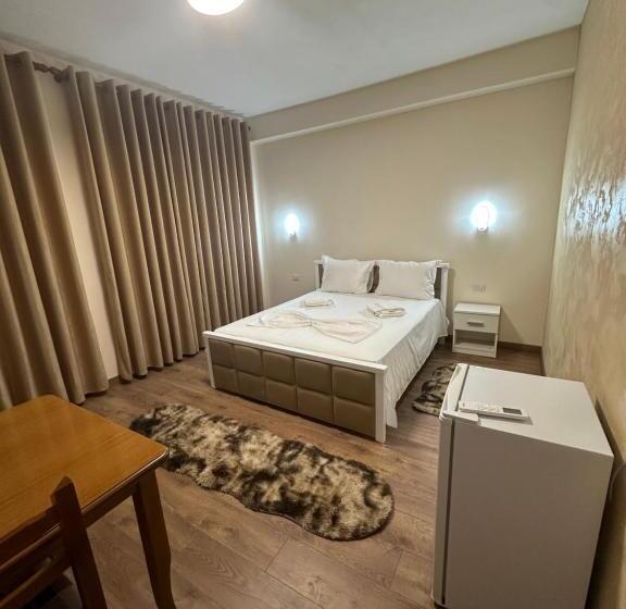 بنسيون Guni Inn