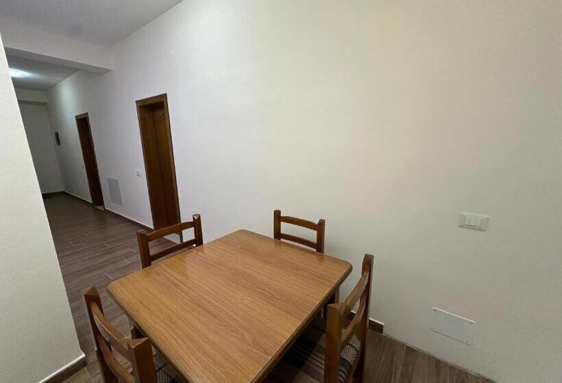 بنسيون Guni Inn