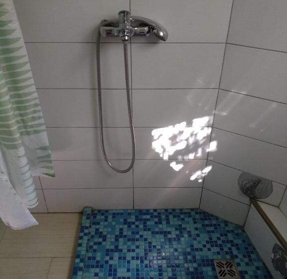 پانسیون House šadrvan