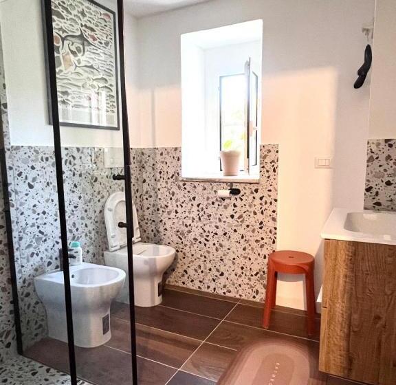 بنسيون L Asilo   Guest And Bike House