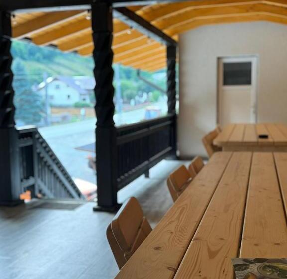 بنسيون La Ilie La Spălătorie