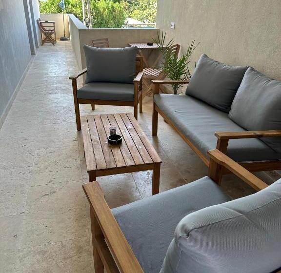 פנסיון Muse 2mai