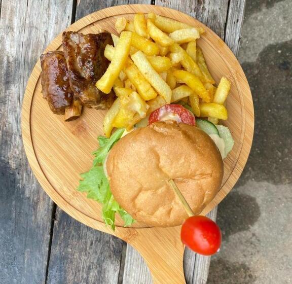 פנסיון Nteto Guesthouse