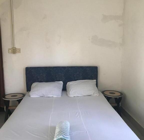 פנסיון Rinjani Terrace Cottage & Resto