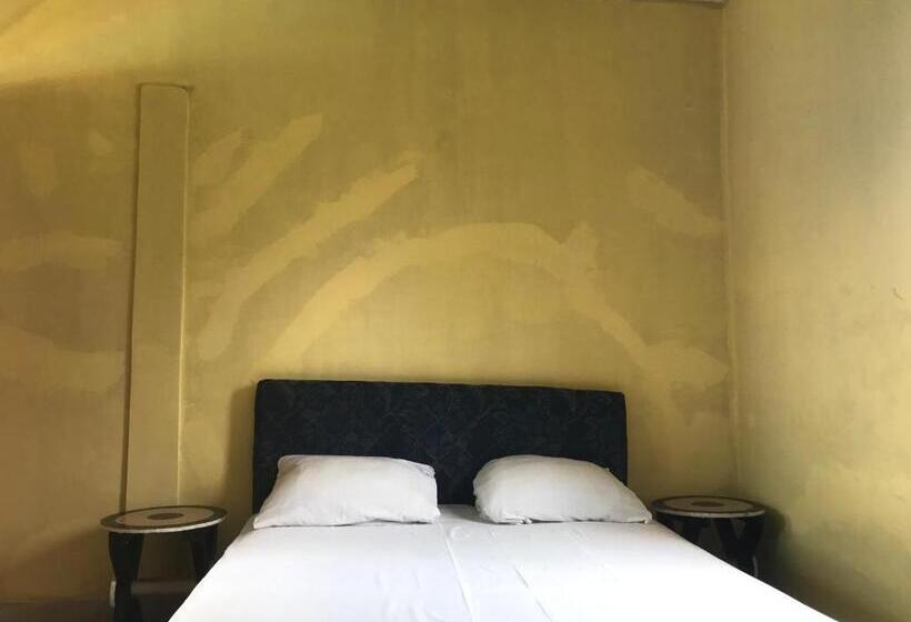 פנסיון Rinjani Terrace Cottage & Resto