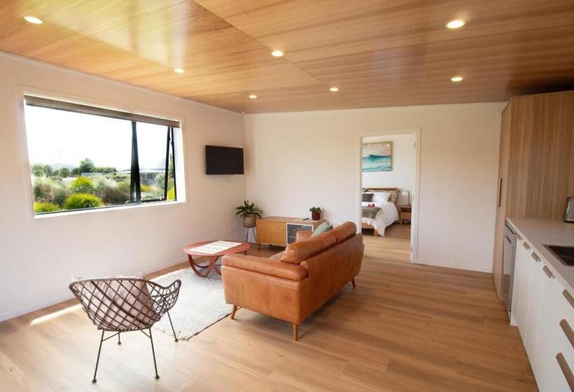 پانسیون Salt Guesthouse