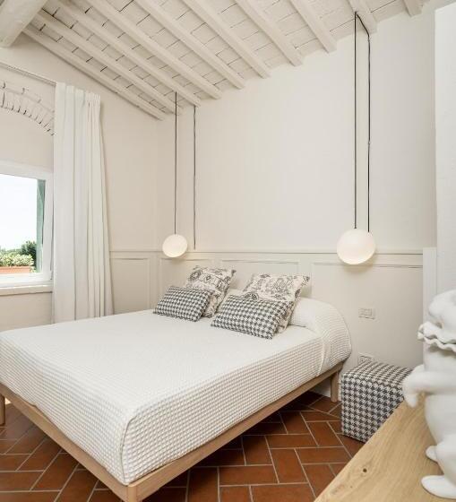 بنسيون Scarlea Rooms