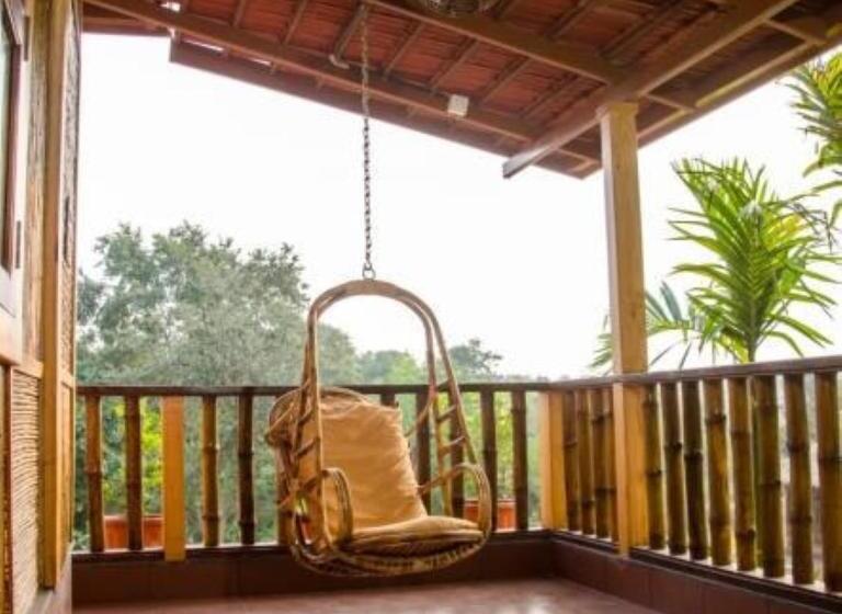 אתר נופש Vishvin Restofarm Badlapur