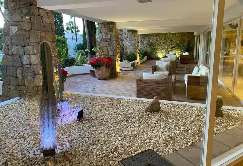 Stunning Suite At Hotel Del Golf, 5 Stars And Frontline Golf, Porto Banus, Marbella