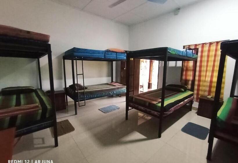 Travels First Sigiriya Hostel